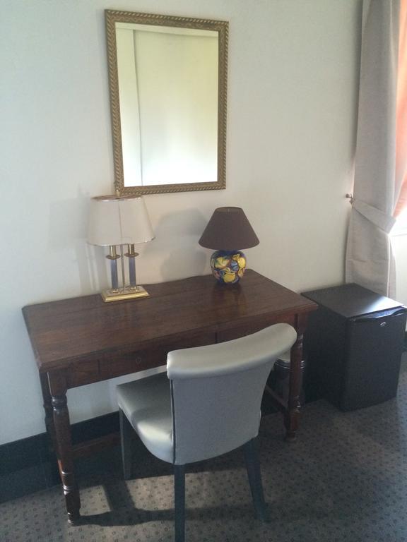 Hotel Saint Alban Room photo