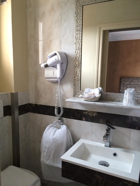 Hotel Saint Alban Room photo